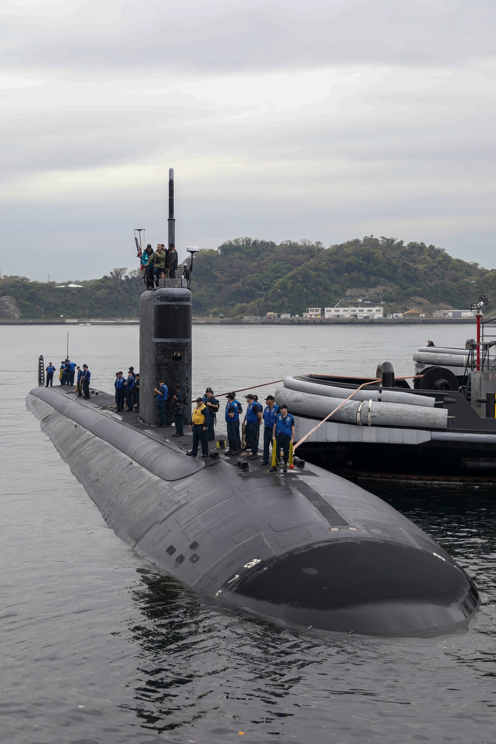 USS Alexandria Moors in Yokosuka, Japan