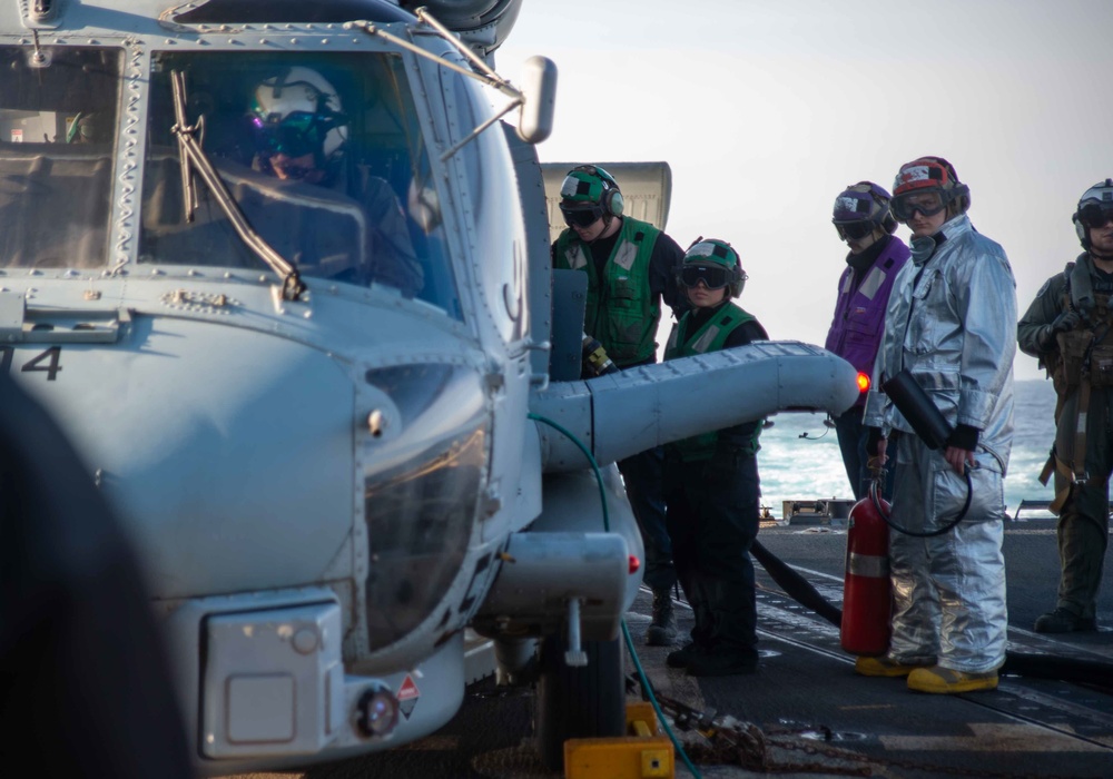 USS Jason Dunham (DDG 109) Conducts Flight Quarters