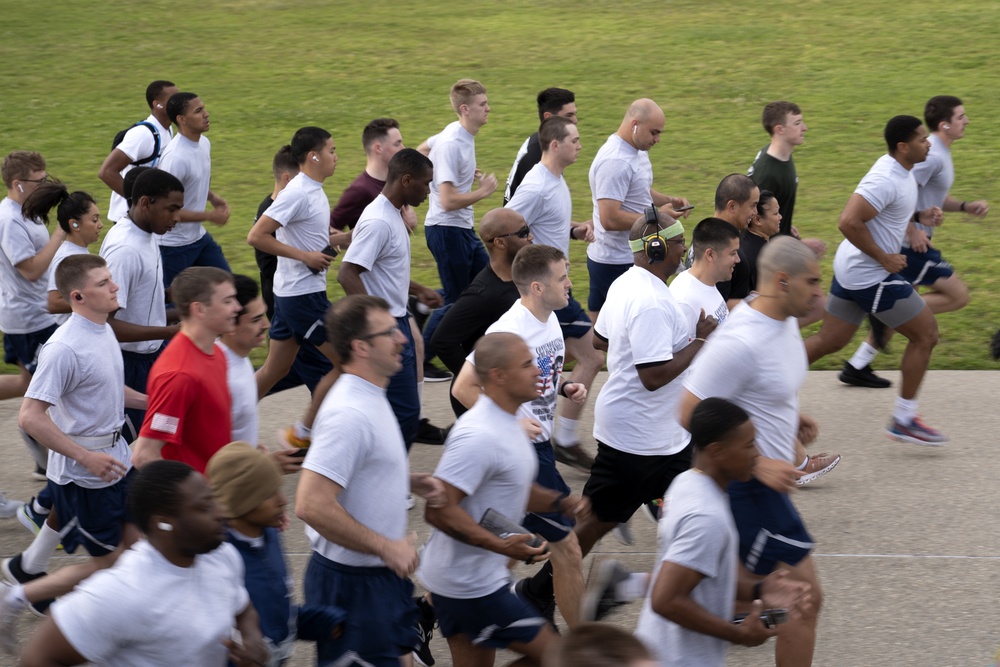 334th TRS runs remembrance 5k