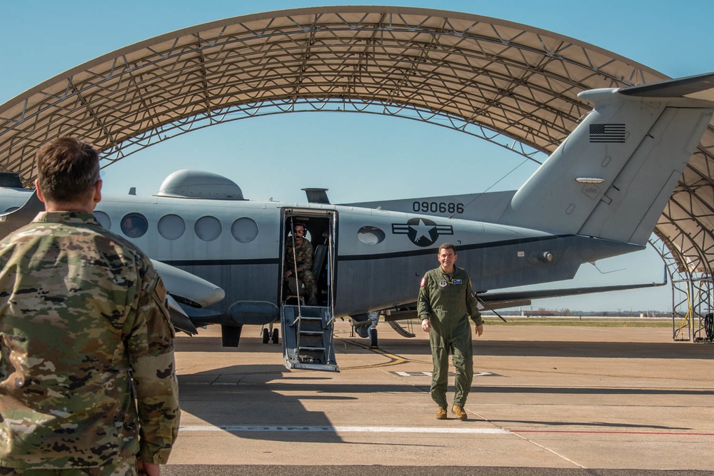 ANG director visits 137th SOW, flies MC-12W sortie
