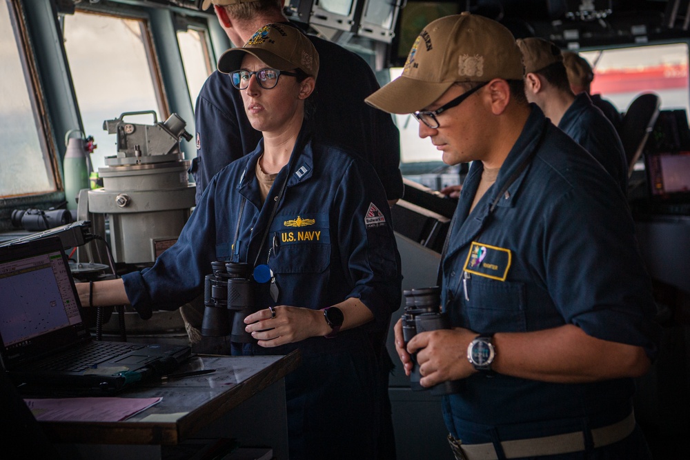 USS Momsen Strait of Malacca