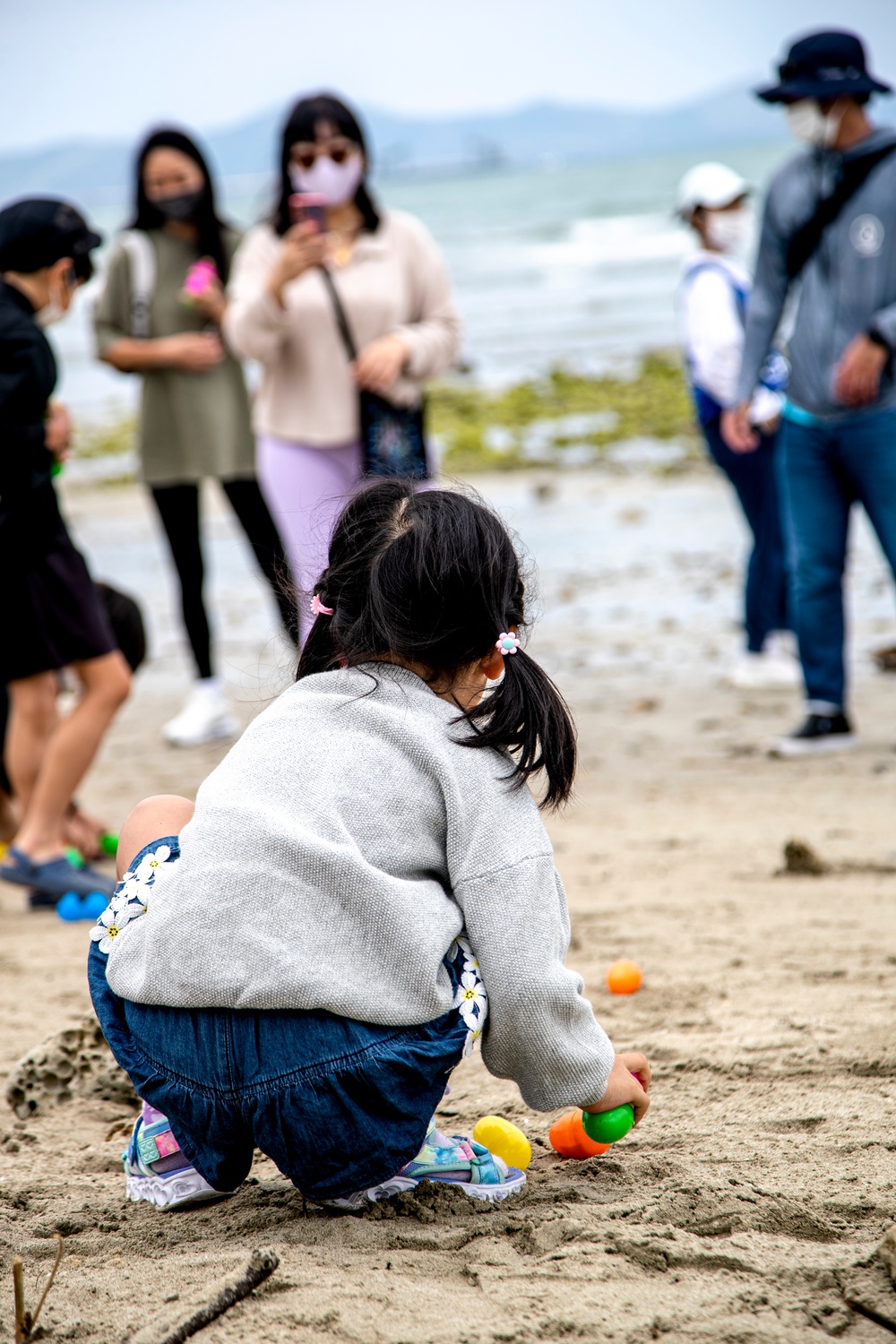 Teruma Beach Easter cleanup