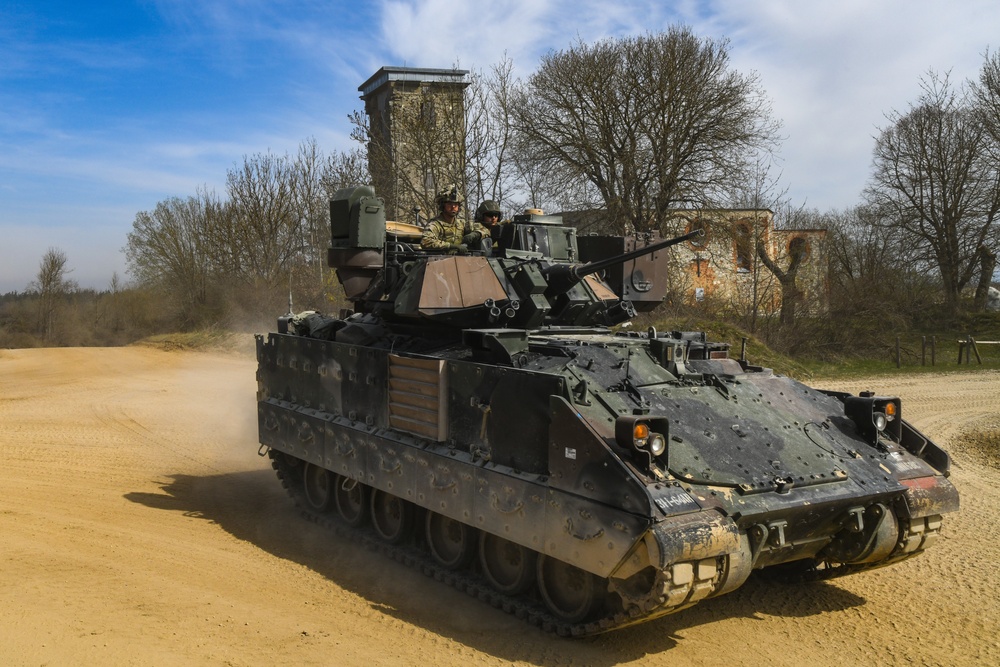 10th Brigade Engineer Battalion conducts training