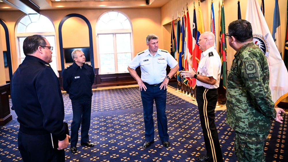 USCG Commandant Visits IADC, Speaks with Students