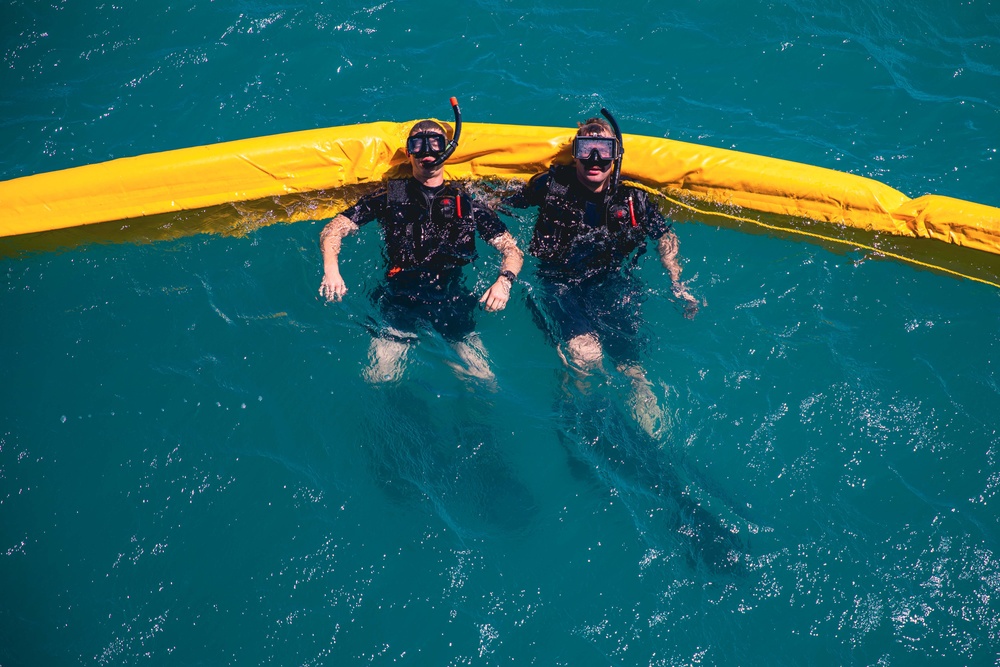 USS Billings Conducts SAR and Man Overboard Training