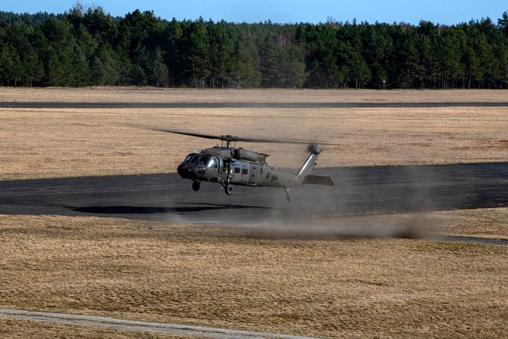 1-214th General Support Aviation Battalion Aerial Gunnery Qualification And Medical Evacuation Training