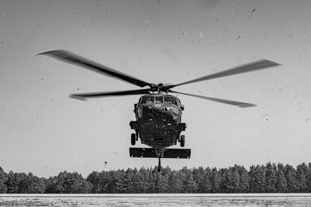 1-214th General Support Aviation Battalion Aerial Gunnery Qualification And Medical Evacuation Training