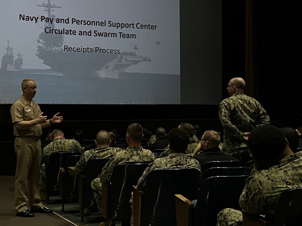 MyNavy Career Center commander visits Submarine Base New London