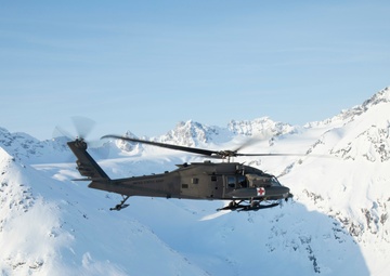 The 2-211th General Support Aviation Battalion flies to Bethel for annual training