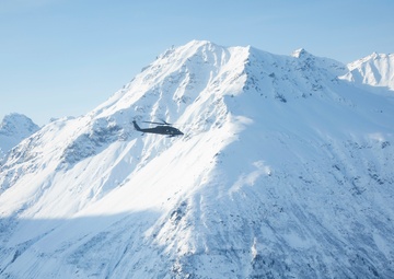 The 2-211th General Support Aviation Battalion flies to Bethel for annual training