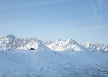 The 2-211th General Support Aviation Battalion flies to Bethel for annual training
