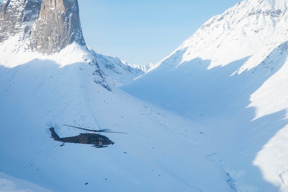 The 2-211th General Support Aviation Battalion flies to Bethel for annual training