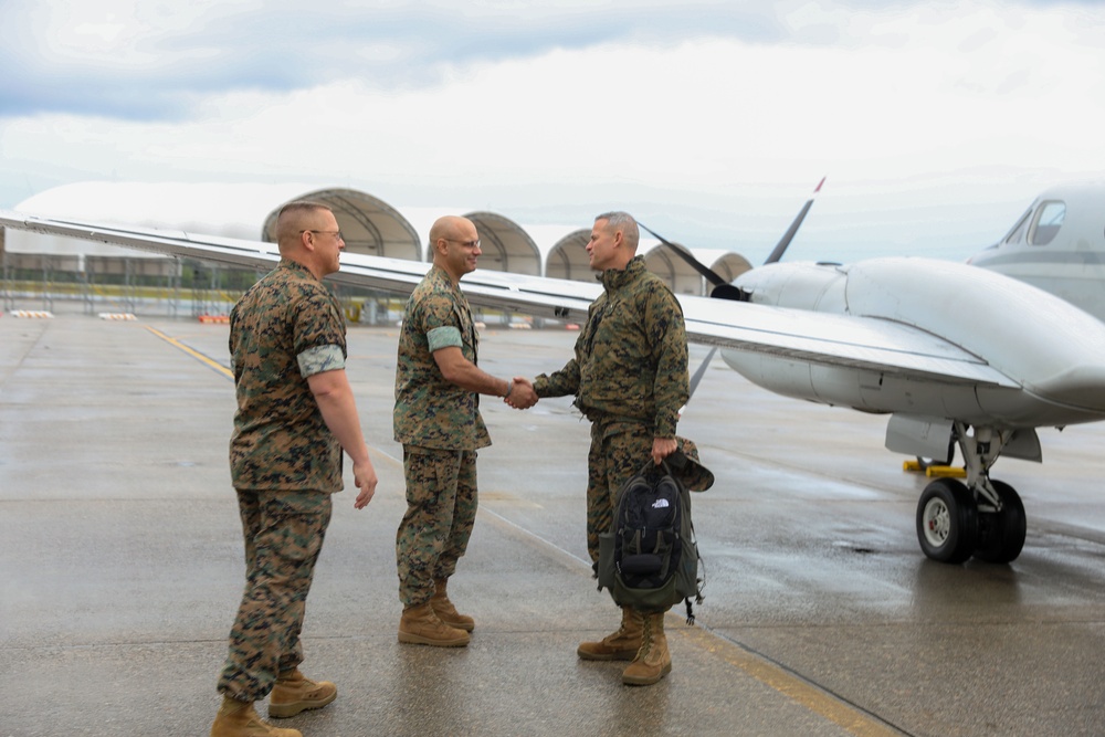 Commanding General visits MCAS Beaufort