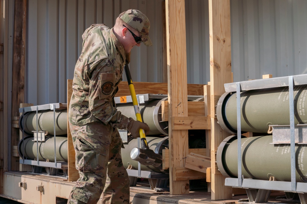 3rd MUNS receives munitions, largest Air Force barge operation