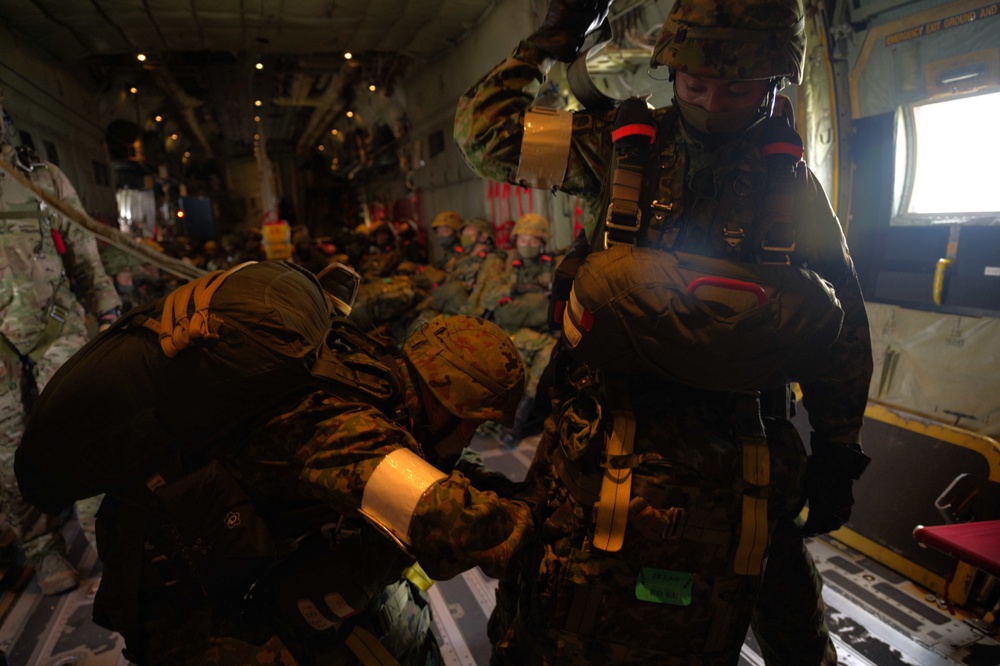 U.S., Japan perform bilateral jump training