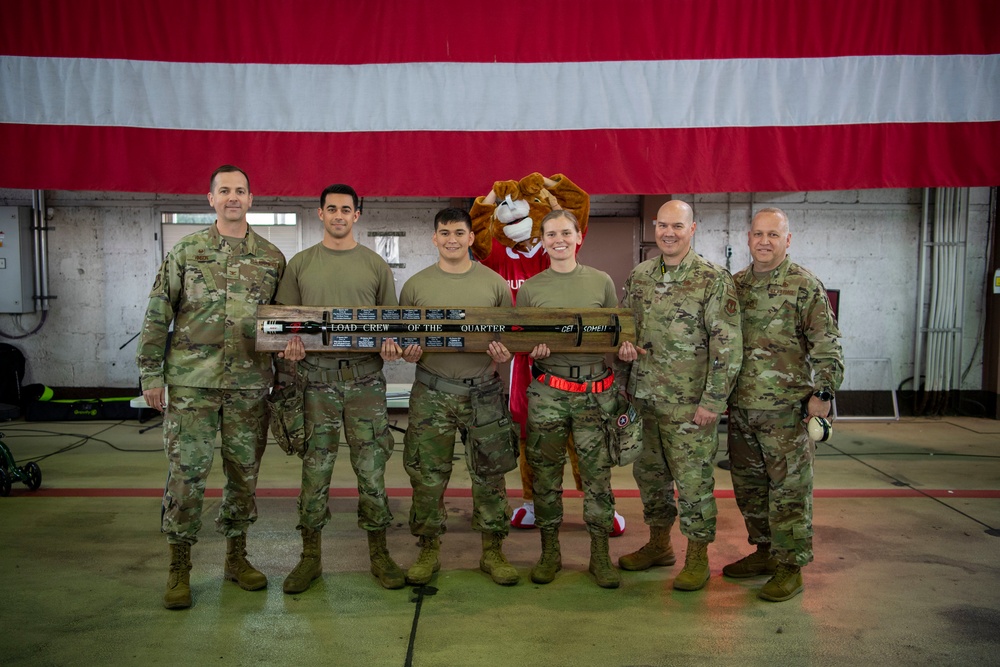 52nd MXG hosts Weapons Load Crew of the Quarter Competition