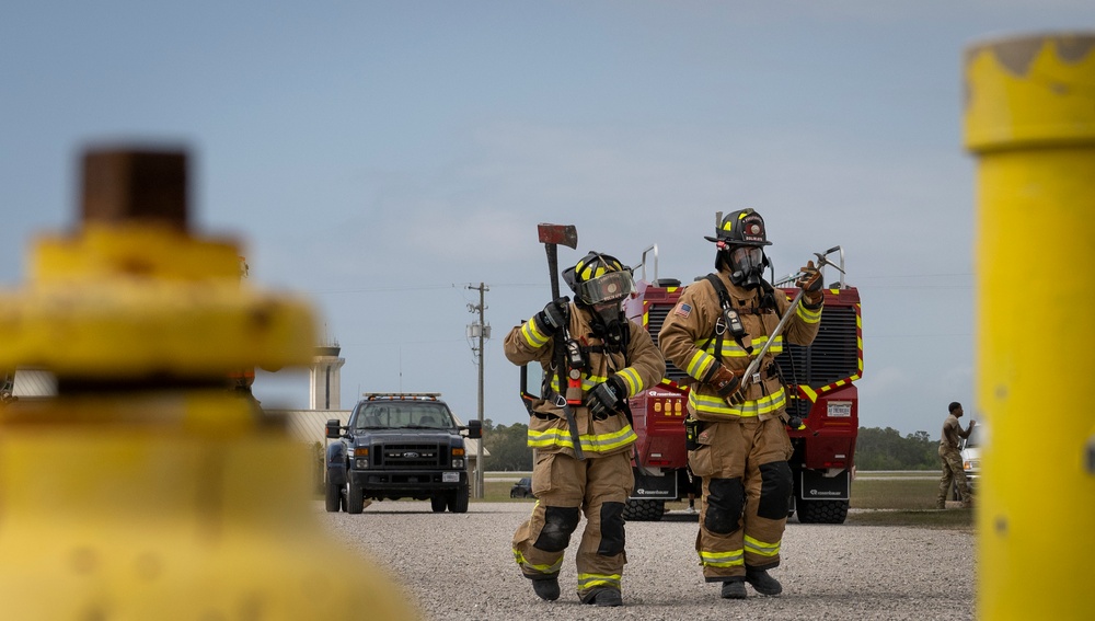 Structural fire training:  Gear up