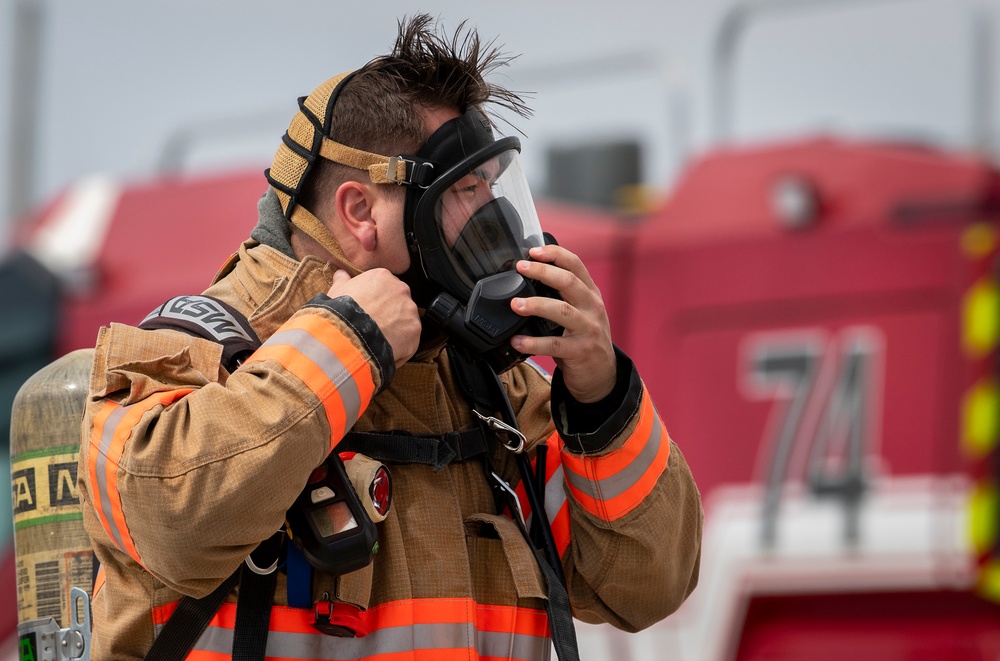 Structural fire training:  Gear up