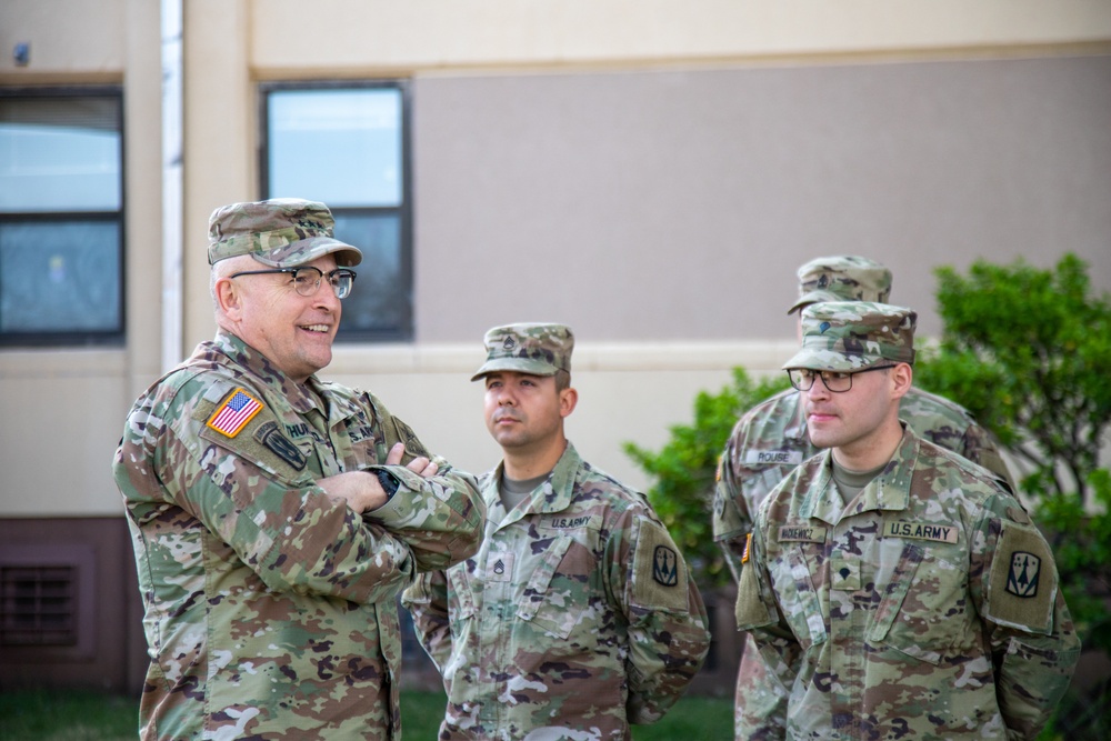 Lt. Gen. Thurgood visits 4-60th ADA