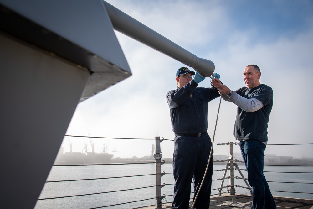 Naval Surface Warfare Center, Port Hueneme Division Experts Advance USS Kansas City’s Operational Readiness Before Deployment