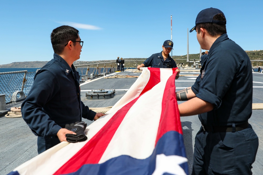 USS Ross leaves port in Souda Bay, Greece