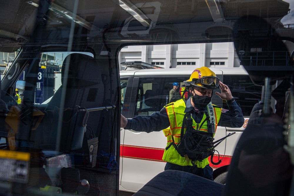 USS America conducts firefighting exercises with CNRJES.