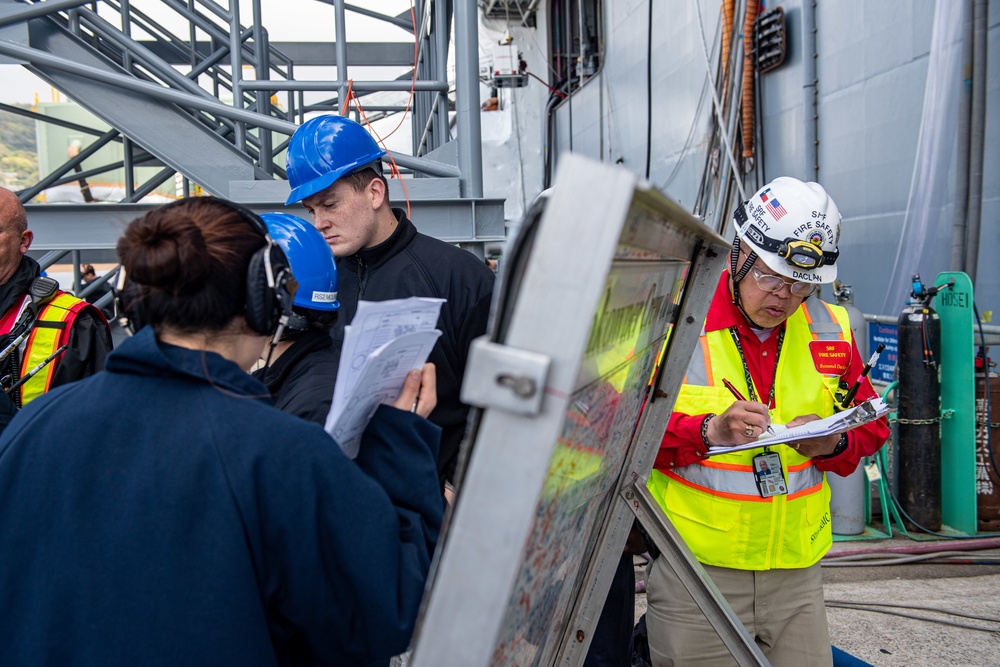 USS America conducts firefighting exercises with CNRJES.