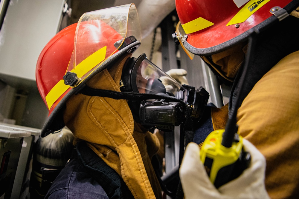 USS Momsen Firefighting