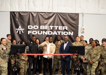 Retired CMSAF Wright, Alex Toussaint discuss mental health awareness with JBA Airmen