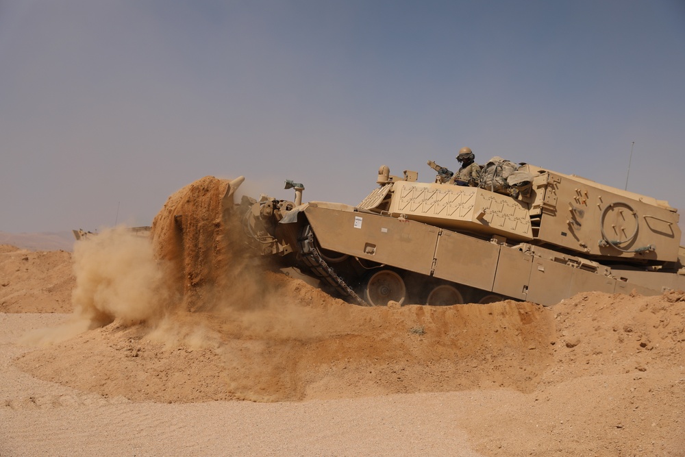 1st CAV Command Team Visits BLACKJACK BDE Training at NTC over Easter weekend 