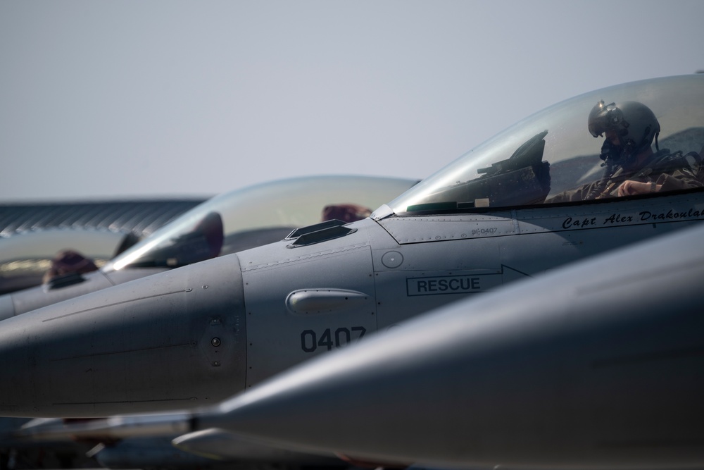 52nd FW vice commander visits deployed Airmen in Romania