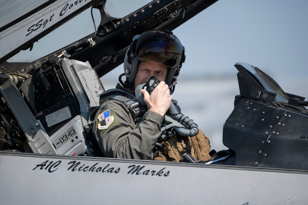 52nd FW vice commander visits deployed Airmen in Romania