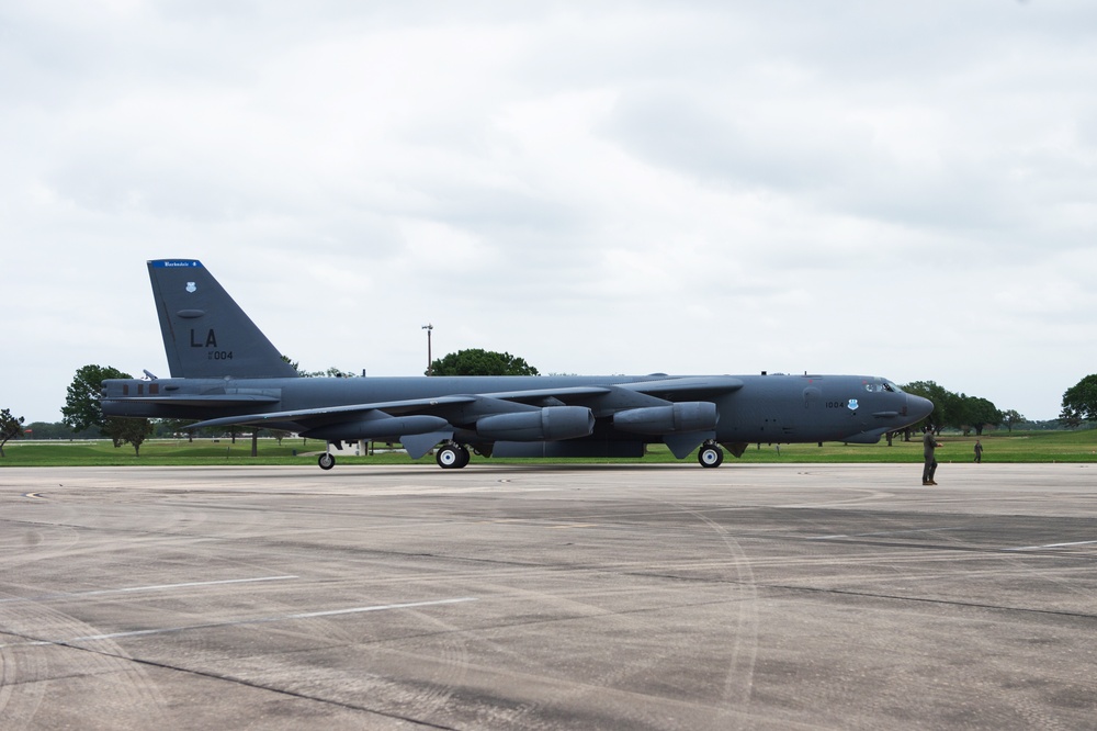 Aircrafts arrive for The Great Texas Airshow static display