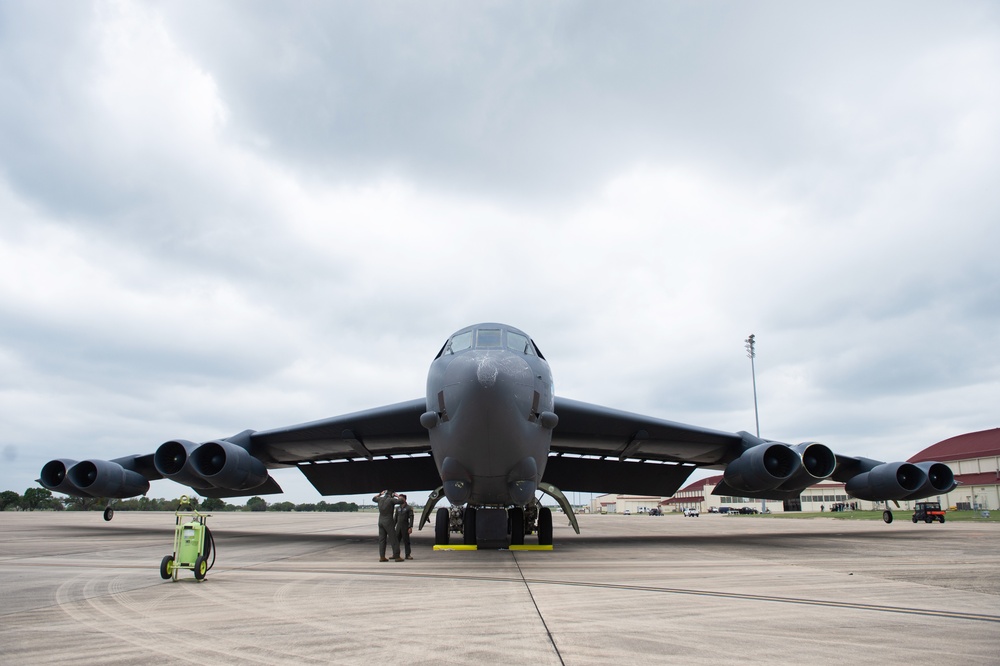 Aircrafts arrive for The Great Texas Airshow static display