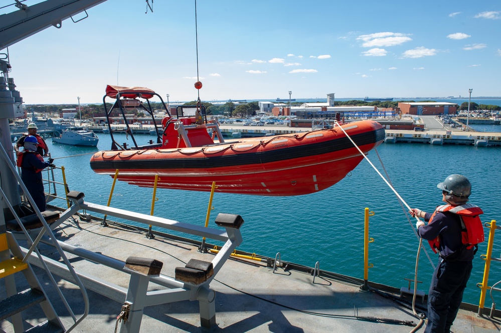 Frank Cable Conducts Search-and-Rescue Exercise