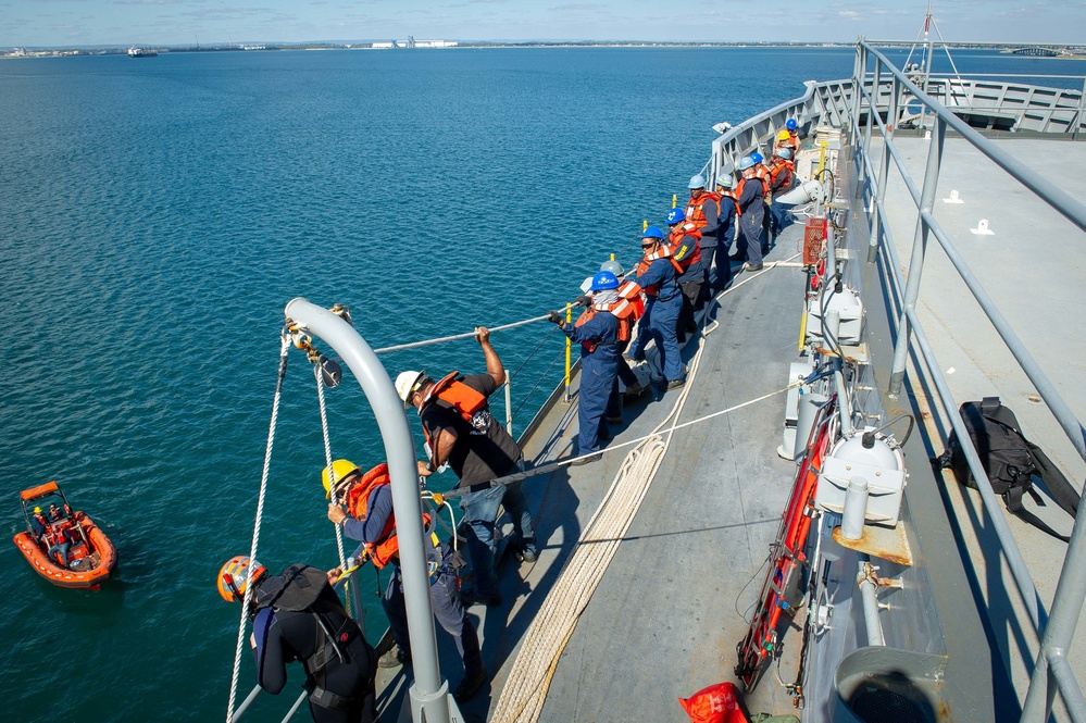 Frank Cable Conducts Search-and-Rescue Exercise