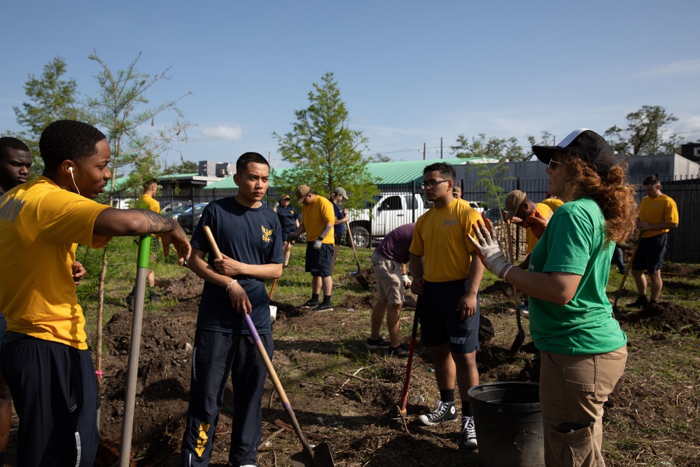 Service Members Give Back