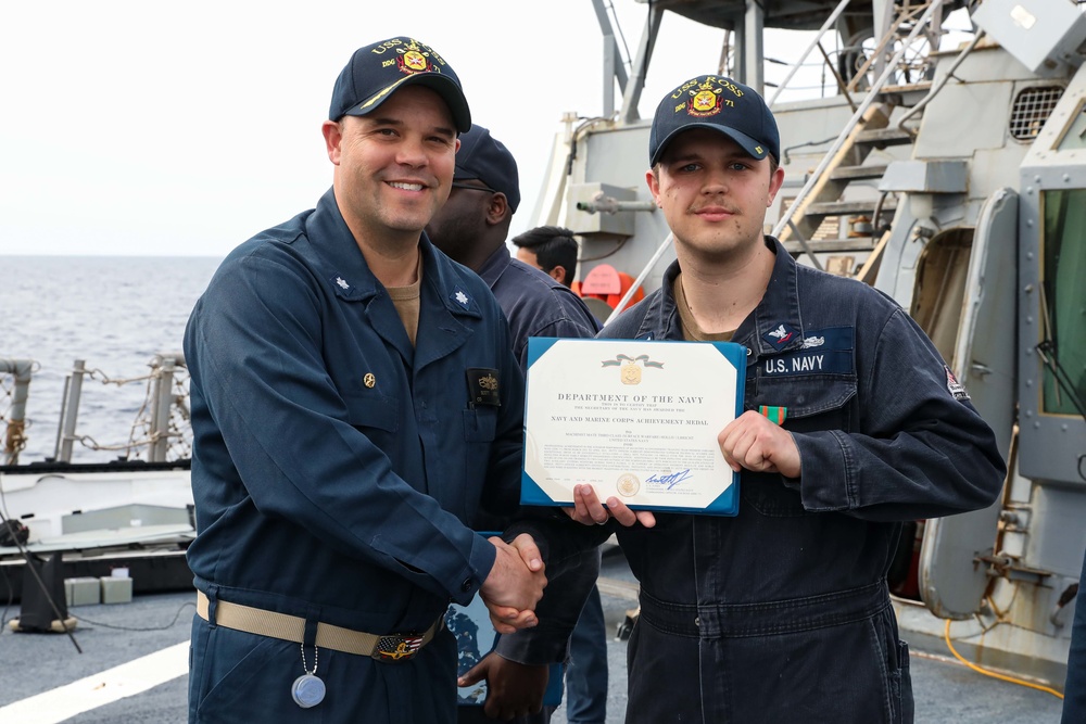 USS Ross Sailors receive awards