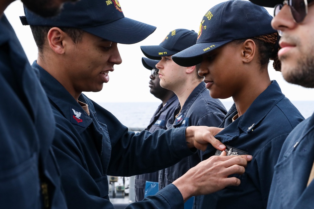 USS Ross Sailors receive awards