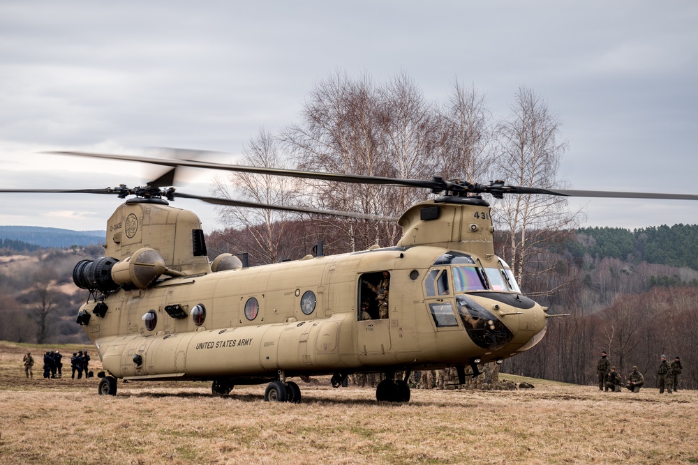 12 CAB brings muscle to joint air assault training