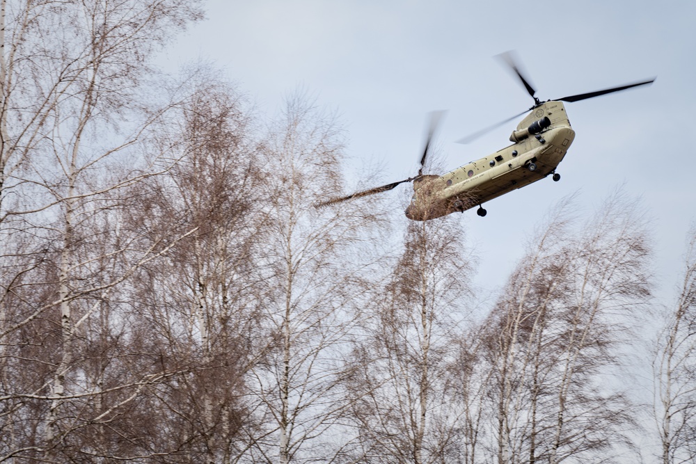 12 CAB brings muscle to joint air assault training