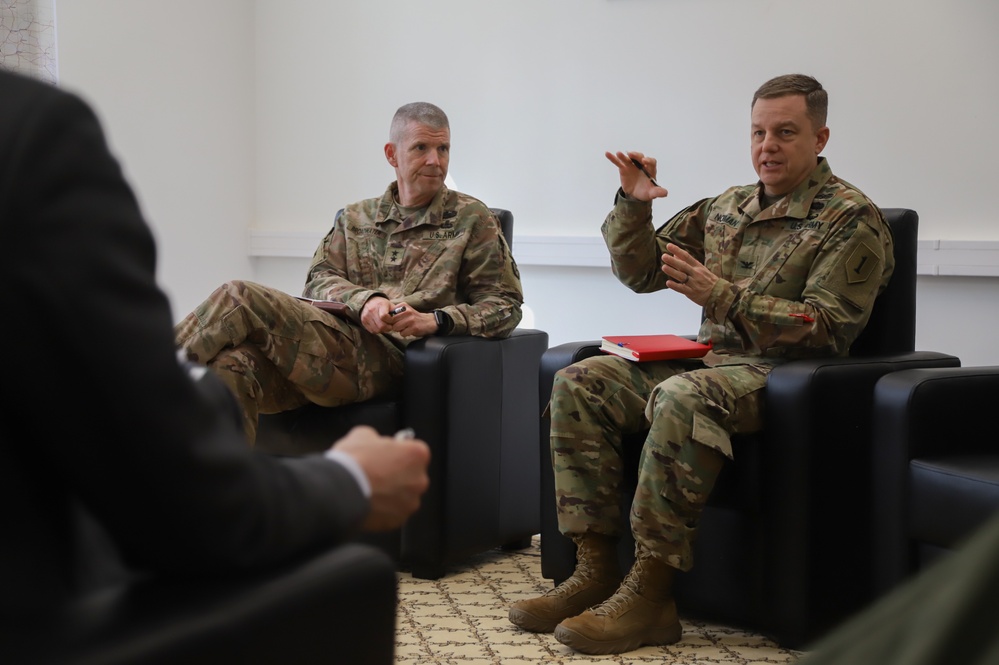 Ambassadors to Poland Visit V Corps
