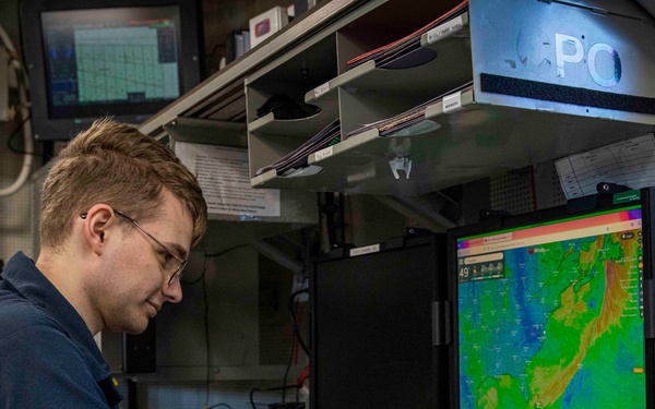 USS George H.W. Bush Highlights the Carrier Strike Group 10 Oceanography Team