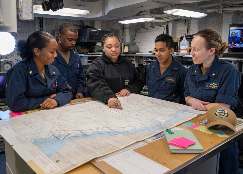 USS George H.W. Bush Highlights the Carrier Strike Group 10 Oceanography Team