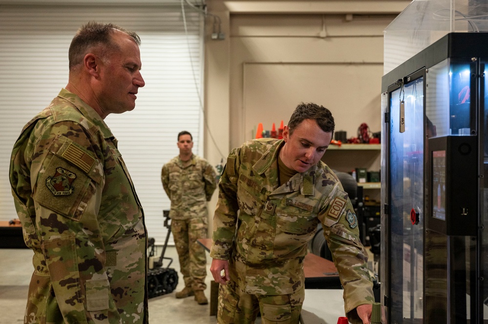 18th Air Force leadership visits Herk Nation