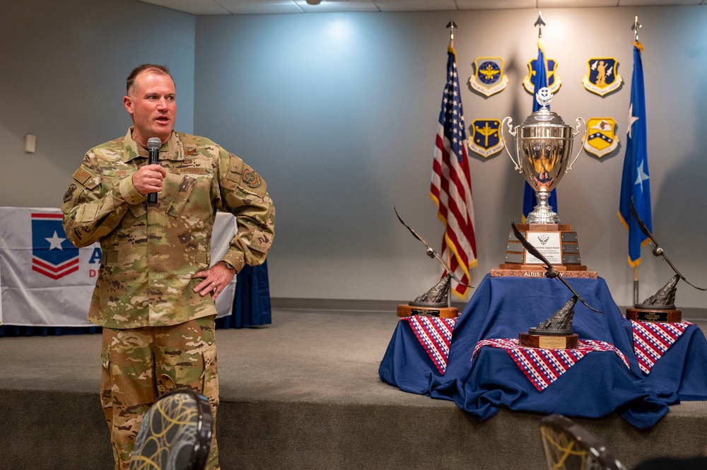 18th Air Force leadership visits Herk Nation