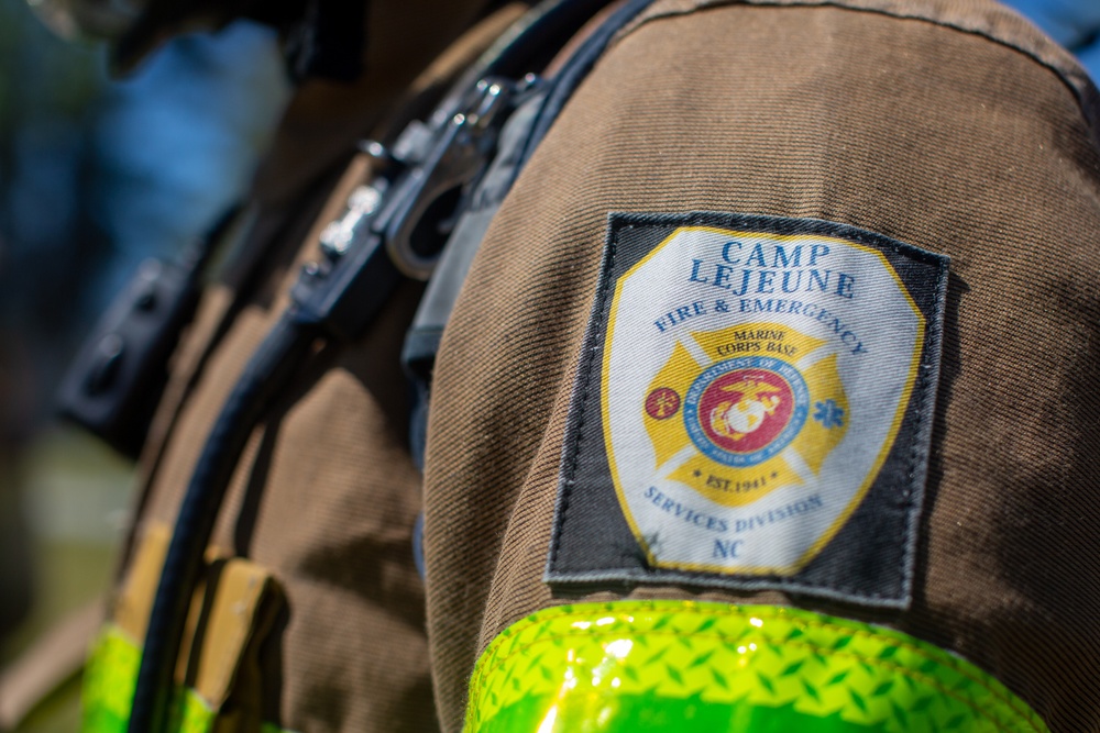 Camp Lejeune Fire and Emergency Services Conduct an Airport Firefighter Practical