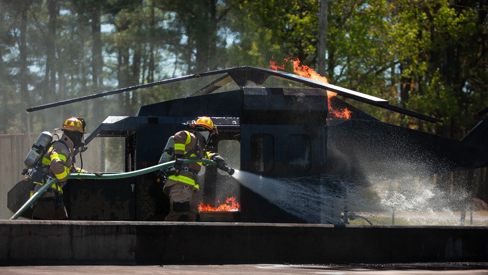 Camp Lejeune Fire and Emergency Services Conduct an Airport Firefighter Practical