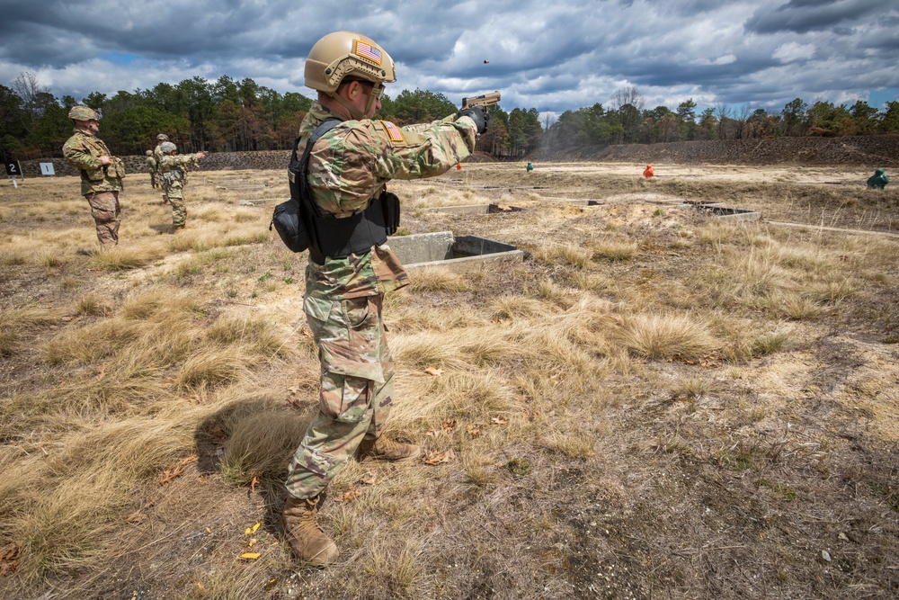 New Jersey Best Warrior M17 qualification