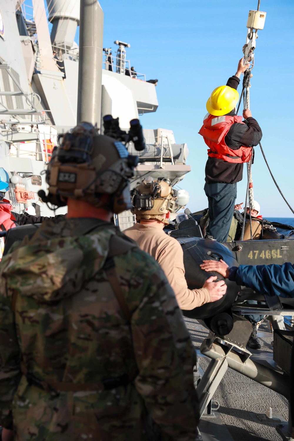 USS Ross operates with U.S. Marines in Mediterranean Sea